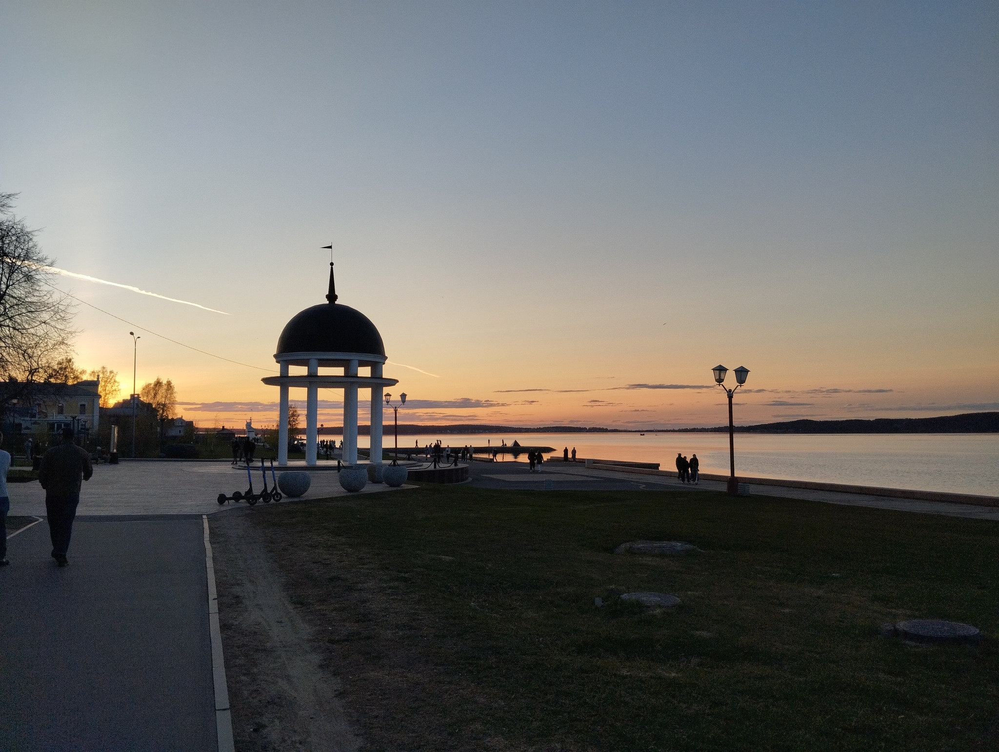 Приятная вечерняя пробежка, прод красивейший закат в #Петрозаводск -е!